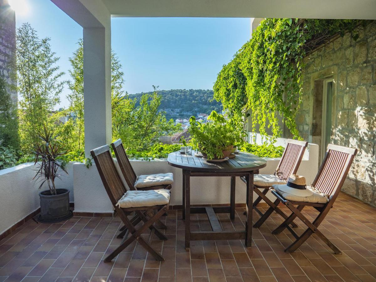Central Art House Hvar Хвар Экстерьер фото