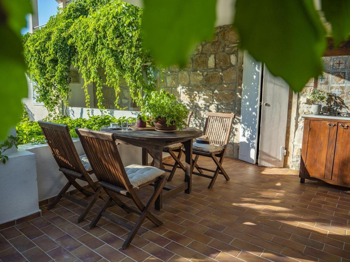 Central Art House Hvar Хвар Экстерьер фото