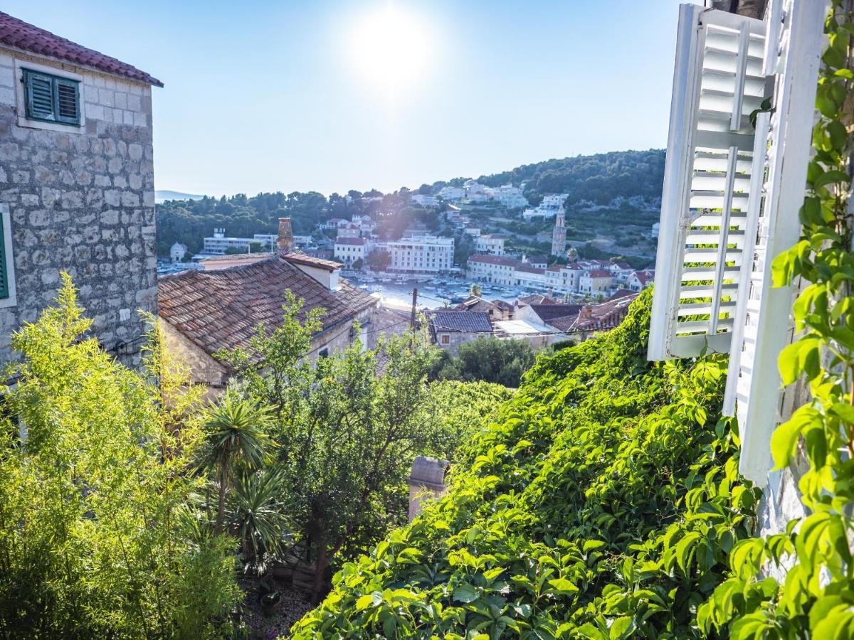 Central Art House Hvar Хвар Экстерьер фото